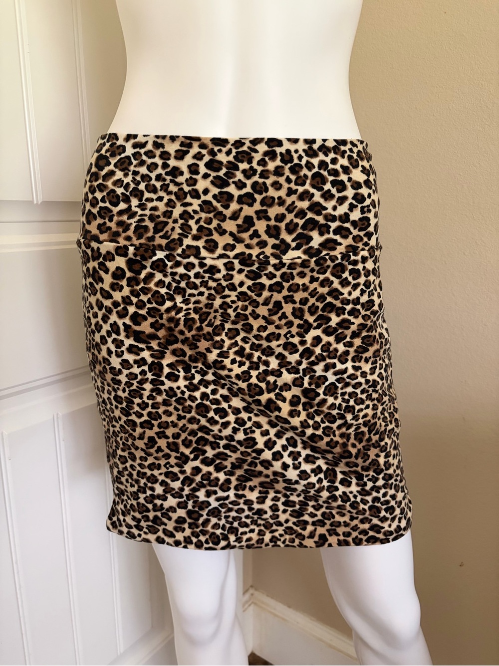 Vintage Y2K Leopard Cheetah Print Pencil Mini Skirt / Tube Top - Beige/Tan